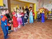 Karneval s Mirečkem a Leontýnkou